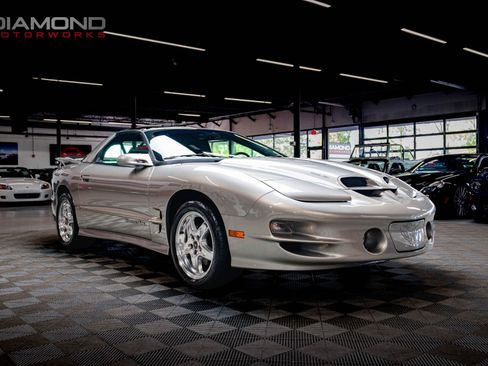Used 2002 Pontiac Firebird Formula RWD image 16