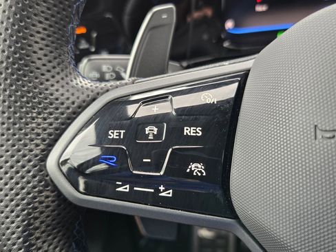 Certified 2024 Volkswagen Golf R AWD/4WD image 23