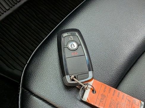 Certified 2019 Ford Edge SEL w/ Equipment Group 201A image 35