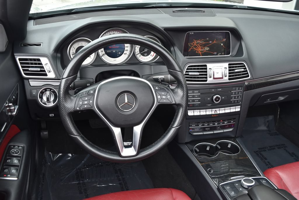 Used 2017 Mercedes-Benz E 400 Cabriolet image 11