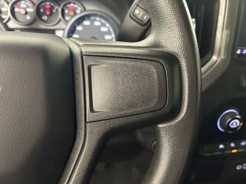 Used 2023 Chevrolet Silverado 1500 Custom AWD/4WD image 17