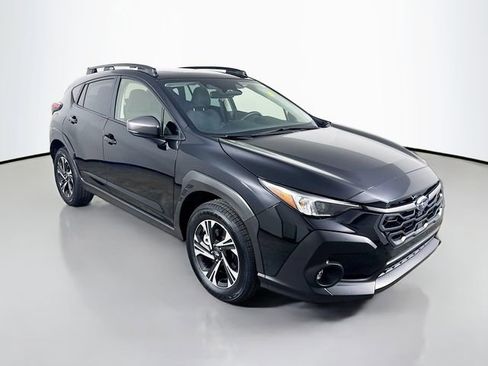 Used 2025 Subaru Crosstrek 2.0i Premium AWD/4WD image 3