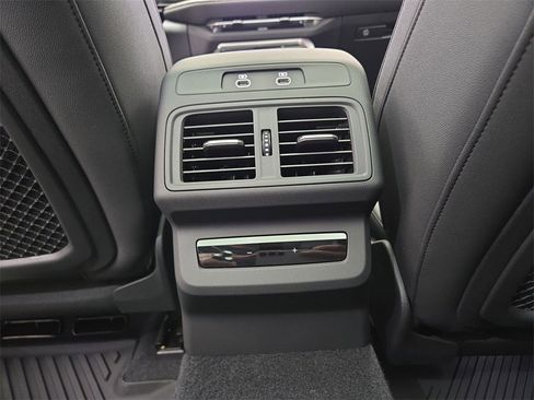 New 2025 Audi Q5 Premium image 24