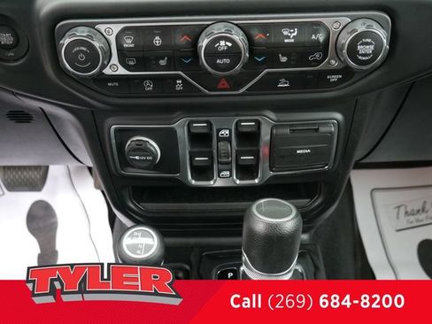 Used 2021 Jeep Gladiator Sport w/ Quick Order Package 24Q 80Th AWD/4WD image 28