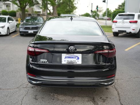 Used 2024 Volkswagen Jetta SEL FWD image 6