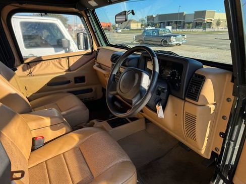 Used 1997 Jeep Wrangler Sport image 12