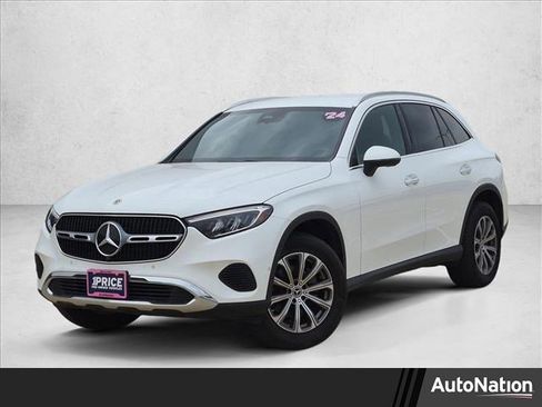 Used 2024 Mercedes-Benz GLC 300 4MATIC image 1