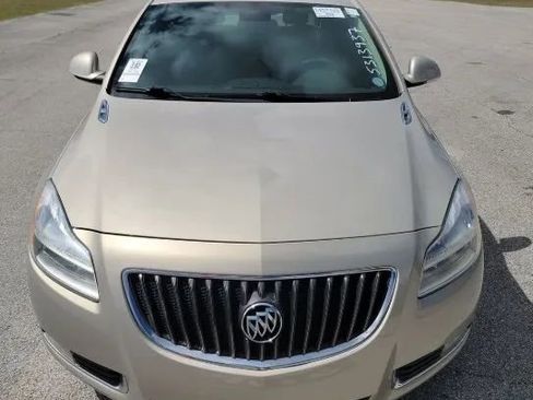 Used 2012 Buick Regal Leather image 11