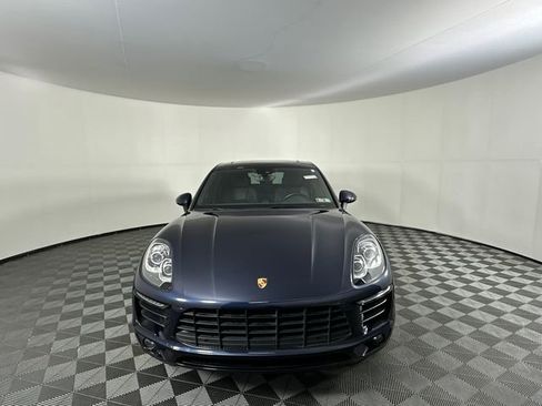 Used 2018 Porsche Macan AWD/4WD image 2