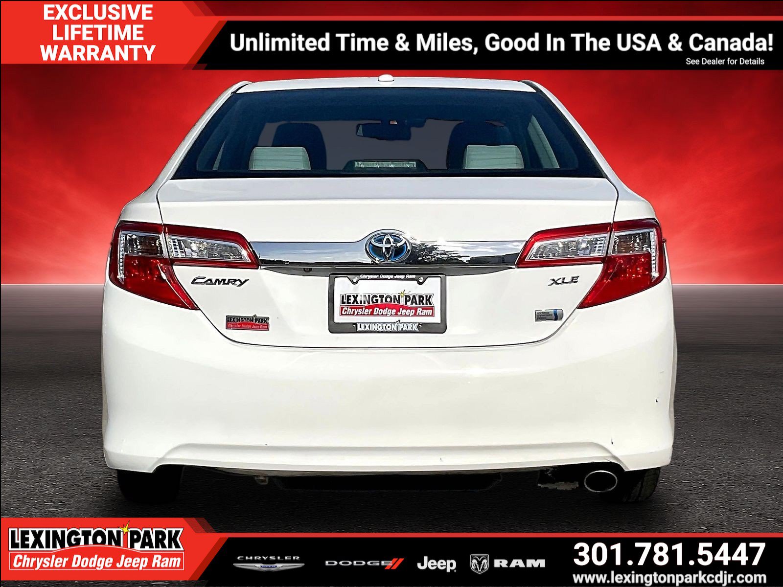 Used 2012 Toyota Camry XLE w/ Leather Pkg FWD image 6