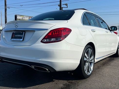 Used 2018 Mercedes-Benz C 300 Sedan image 7