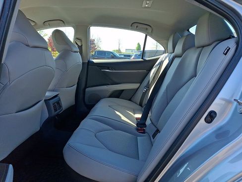 Used 2024 Toyota Camry XLE w/ Cold Weather Package FWD image 12