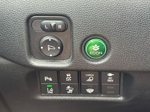 Used 2021 Honda Ridgeline RTL-E image 40
