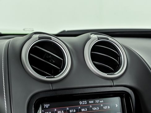 Used 2014 SRT GTS RWD image 25