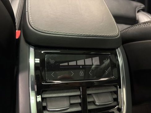 Used 2020 Volvo XC90 T6 Inscription w/ Protection Package Premier AWD/4WD image 10