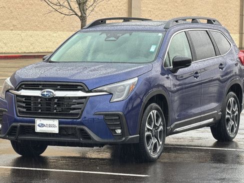 New 2026 Subaru Ascent Limited image 8