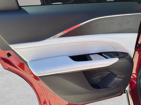 Certified 2024 Cadillac Lyriq Luxury w/ LPO, Floor Liner Package AWD/4WD image 24
