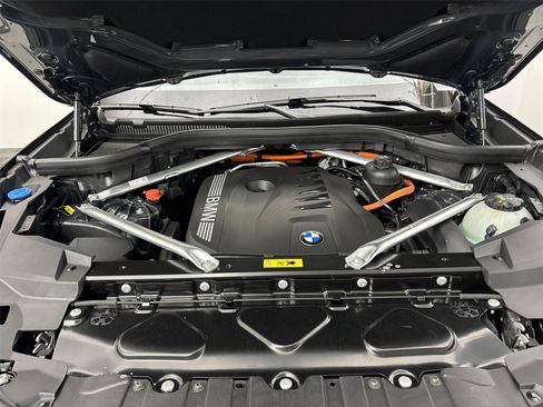 New 2026 BMW X5 xDrive50e w/ Executive Package AWD/4WD image 20