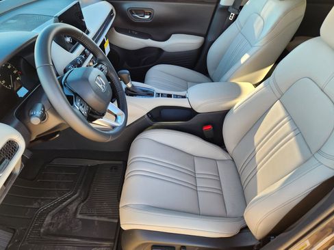 New 2026 Honda HR-V EX-L image 12