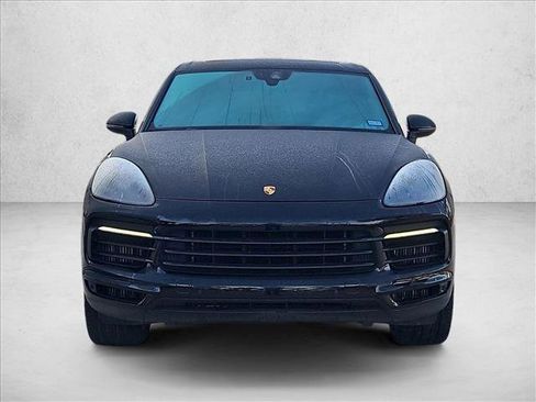Used 2020 Porsche Cayenne S image 2