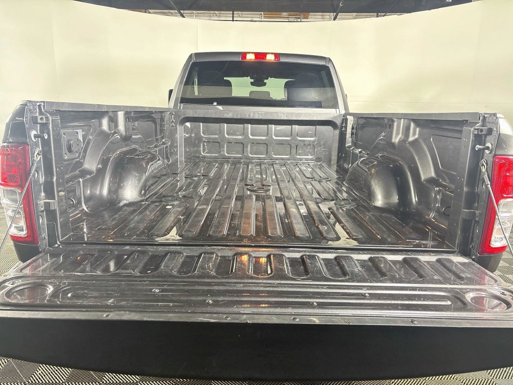 Certified 2024 RAM 3500 Big Horn AWD/4WD image 21