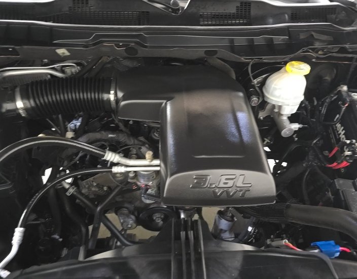 Used 2018 RAM 1500 Express RWD image 6