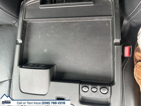 Used 2018 RAM 2500 Laramie w/ Convenience Group image 28