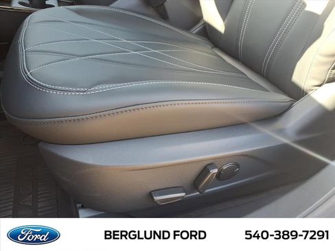Used 2023 Ford Mustang Mach-E Select w/ Comfort Package Lite AWD/4WD image 18