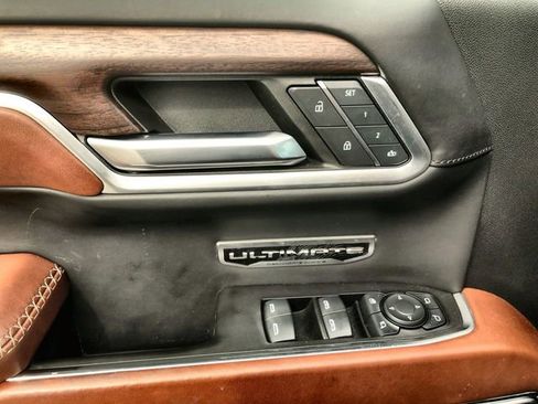 Used 2024 GMC Sierra 1500 Denali Ultimate image 13