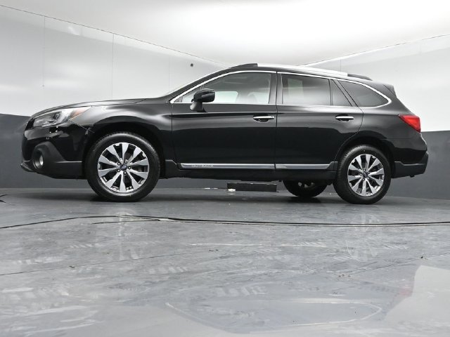 Used 2019 Subaru Outback 2.5i Touring w/ Popular Package #3A AWD/4WD image 41