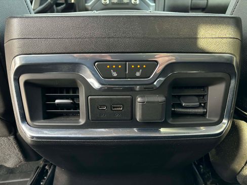 Used 2021 GMC Sierra 1500 AT4 w/ AT4 Premium Package image 16