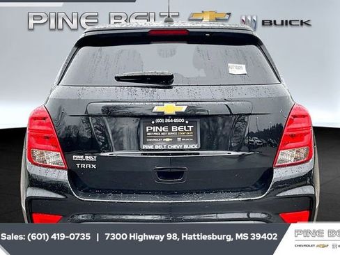 Used 2021 Chevrolet Trax LS w/ Tint and Cruise Package image 4