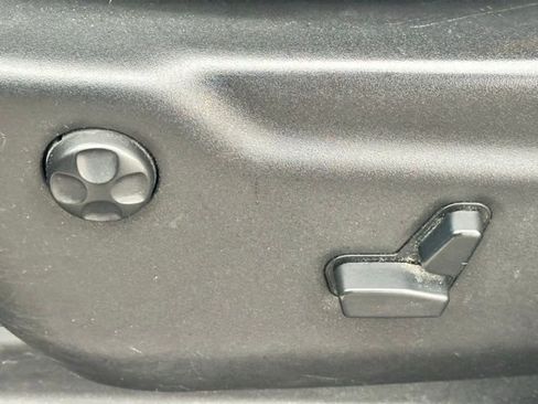 Used 2012 Jeep Grand Cherokee Altitude image 8