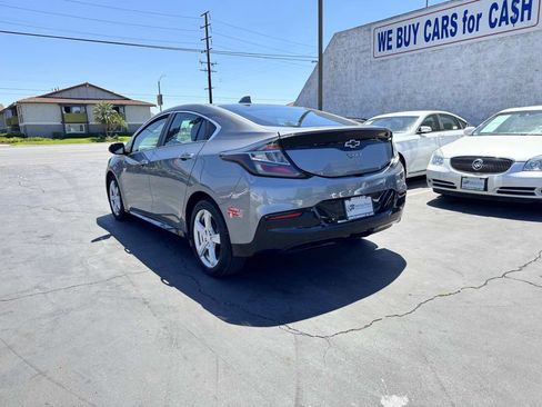 Used 2019 Chevrolet Volt LT FWD image 2