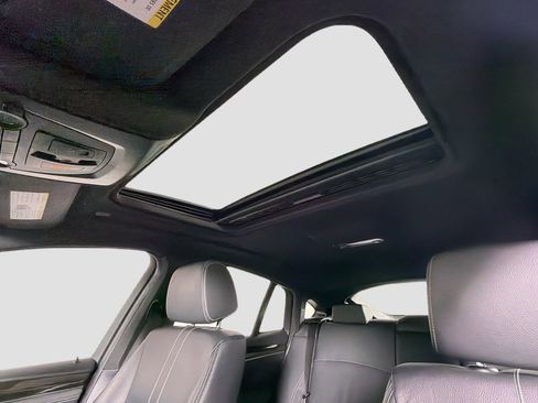 Used 2016 BMW X4 xDrive28i image 21