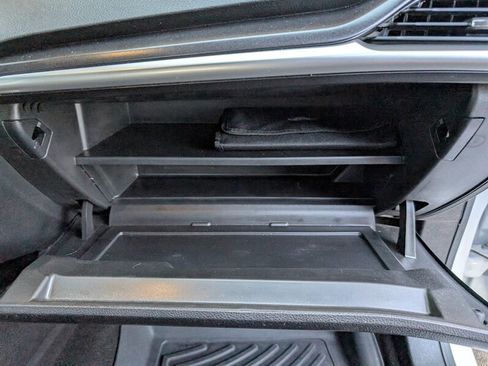 Used 2020 Ford Fusion Titanium image 30