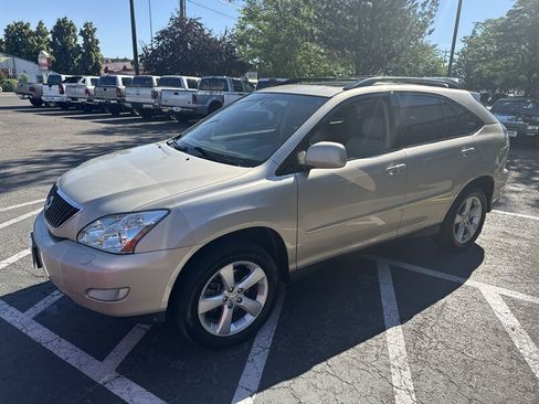 Used 2005 Lexus RX 330 AWD image 2