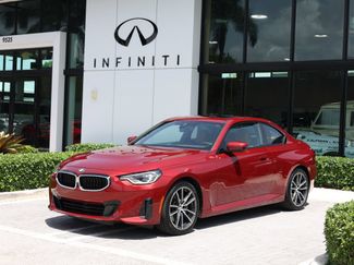 Used 2025 BMW 230i Coupe RWD video 1
