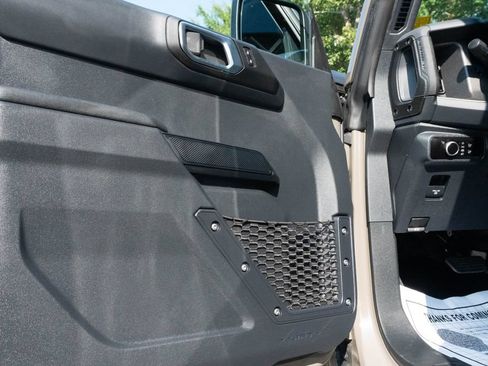 Used 2025 Ford Bronco Big Bend AWD/4WD image 16