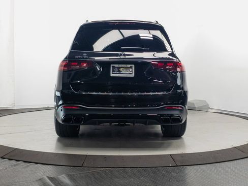 Used 2025 Mercedes-Benz GLS 63 AMG 4MATIC image 32