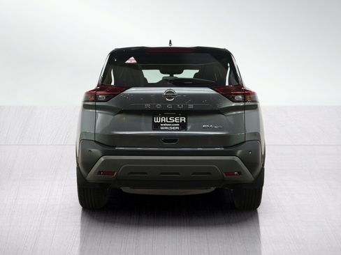 Used 2021 Nissan Rogue SV AWD/4WD image 4