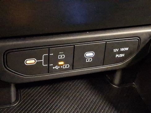 Used 2025 Kia K4 LXS image 22