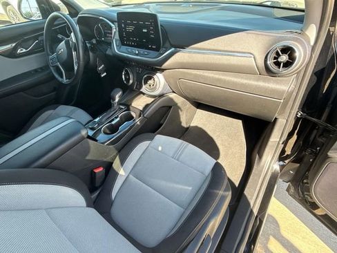 Used 2023 Chevrolet Blazer LT w/ Driver Confidence Package FWD image 16