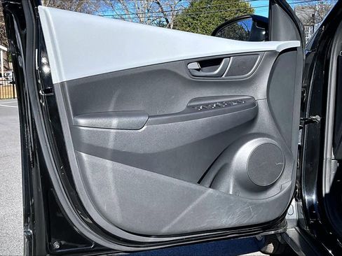 Used 2020 Hyundai Kona SEL Plus image 21