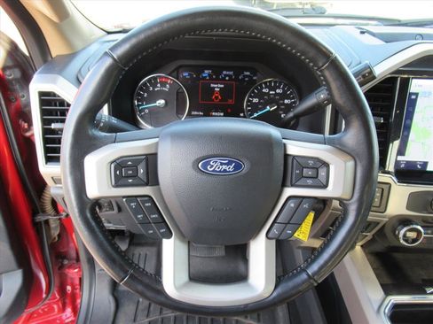 Used 2022 Ford F250 Lariat w/ Chrome Package image 18