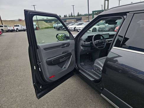 Certified 2024 Kia EV9 Wind AWD/4WD image 21