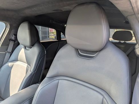 Used 2024 Lucid Air Pure RWD image 13