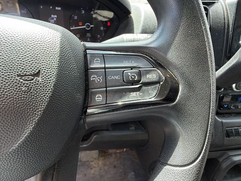 Used 2024 RAM ProMaster 2500 w/ Convenience Group FWD image 24