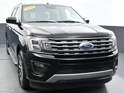 Used 2019 Ford Expedition Max XLT RWD image 2