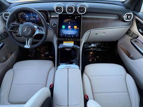 New 2026 Mercedes-Benz GLC 300 4MATIC image 12